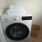 City Nest Apartman *